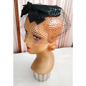 Vintage 1960s Black Pillbox Hat with Veil & Bow